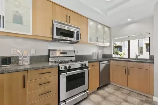 Photo #6: 230018506 Listing