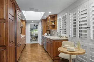 Photo #3: 230018541 Listing 