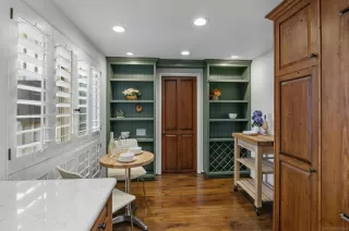 Photo #4: 230018541 Listing 