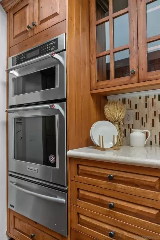 Photo #6: 230018541 Listing 