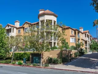 Photo #2: 230018558 Listing