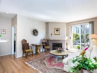 Photo #3: 230018558 Listing