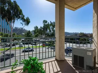 Photo #6: 230018558 Listing