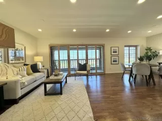 Photo #2: 230018561 Listing 