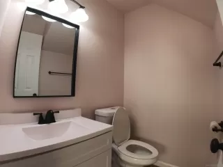 Photo #4: 230018571 Listing 