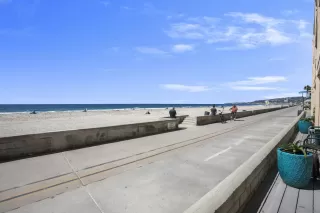 Photo #5: 230018607 Listing