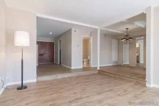 Photo #5: 230018683 Listing 