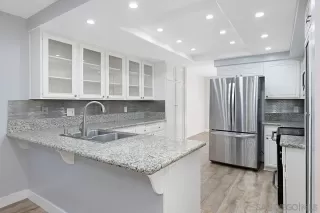 Photo #6: 230018686 Listing