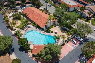 Photo #3: 230018728 Listing 