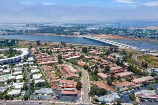 Photo #4: 230018728 Listing 