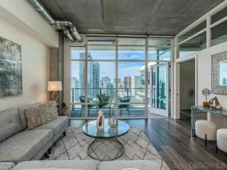 Photo #1: 230018739 Listing