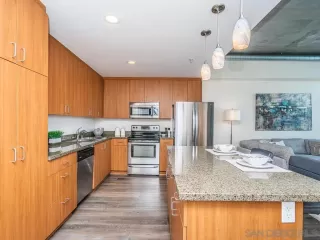 Photo #6: 230018739 Listing