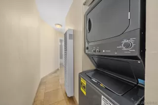 Photo #5: 230018741 Listing