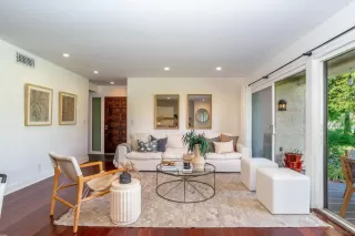 Photo #2: 230018759 Listing 