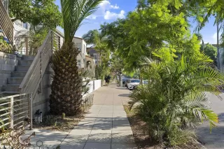 Photo #1: 230018801 Listing