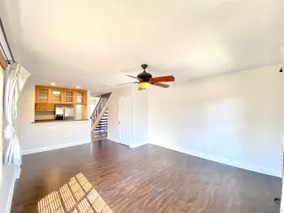 Photo #6: 230018836 Listing 