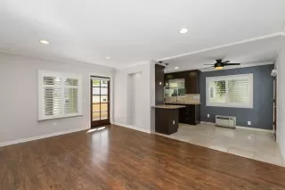 Photo #1: 230018855 Listing 