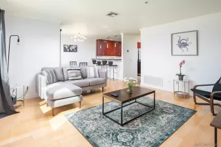 Photo #6: 230018908 Listing