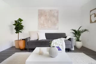 Photo #2: 230018944 Listing 