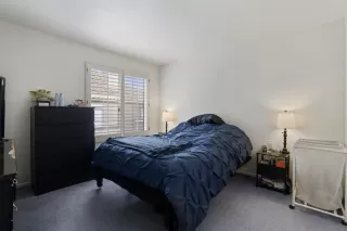 Photo #5: 230018955 Listing 