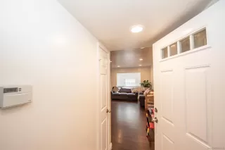 Photo #2: 230018983 Listing 