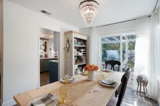 Photo #5: 230019029 Listing