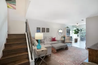 Photo #6: 230019029 Listing