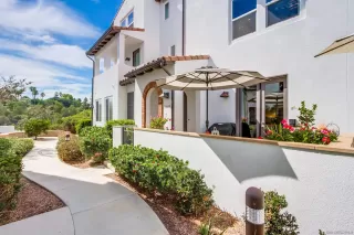 Photo #1: 230019067 Listing