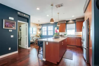 Photo #5: 230019067 Listing