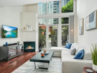 Photo #1: 230019145 Listing