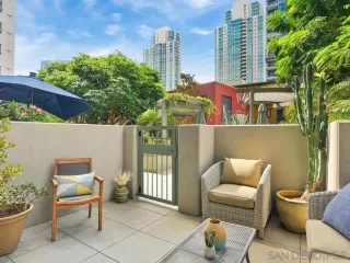 Photo #2: 230019145 Listing