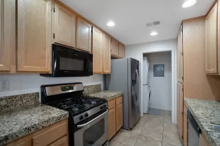 Photo #5: 230019150 Listing 