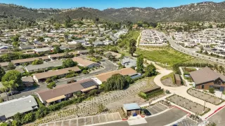 Photo #3: 230019190 Listing