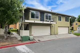 Photo #1: 230019196 Listing