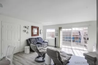 Photo #5: 230019204 Listing