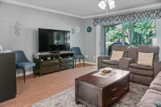 Photo #4: 230019219 Listing 