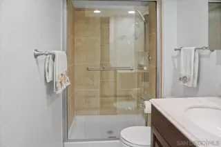 Photo #6: 230019219 Listing 