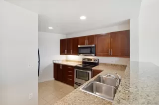 Photo #5: 230019251 Listing 