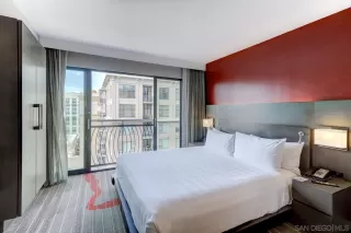 Photo #1: 230019276 Listing