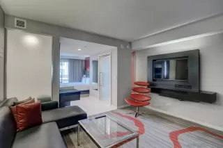 Photo #6: 230019276 Listing