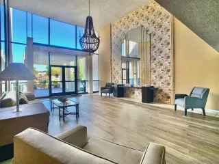 Photo #1: 230019282 Listing 