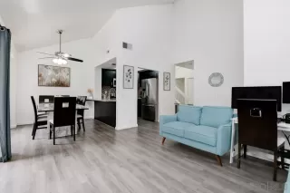 Photo #2: 230019310 Listing