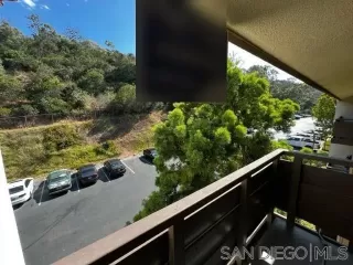 Photo #6: 230019345 Listing 