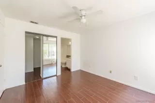 Photo #6: 230019391 Listing