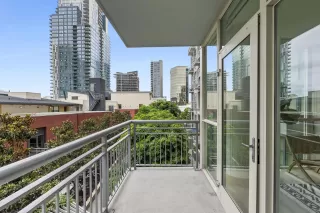 Photo #3: 230019396 Listing