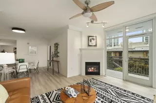 Photo #4: 230019396 Listing