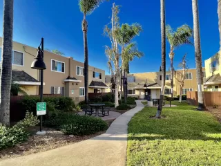 Photo #1: 230019439 Listing