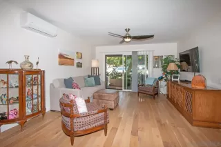 Photo #4: 230019467 Listing 