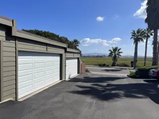 Photo #6: 230019491 Listing