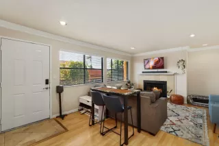 Photo #1: 230019502 Listing